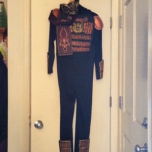 NINJA costume! Kids L. Worn once, LIKE NEW! Hooded w/tie-on mask & belt. Fun!